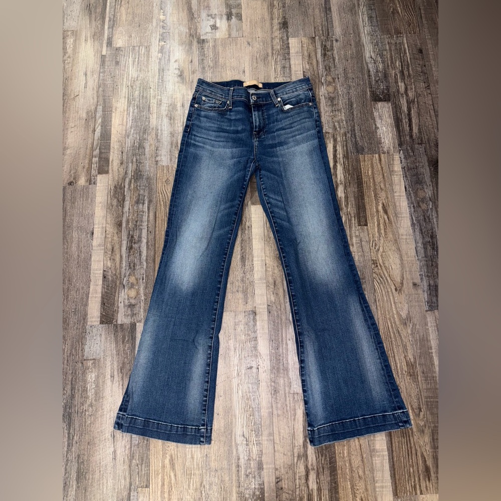 Women’s 7 For All Mankind Luxe Vintage Jeans: Size 30